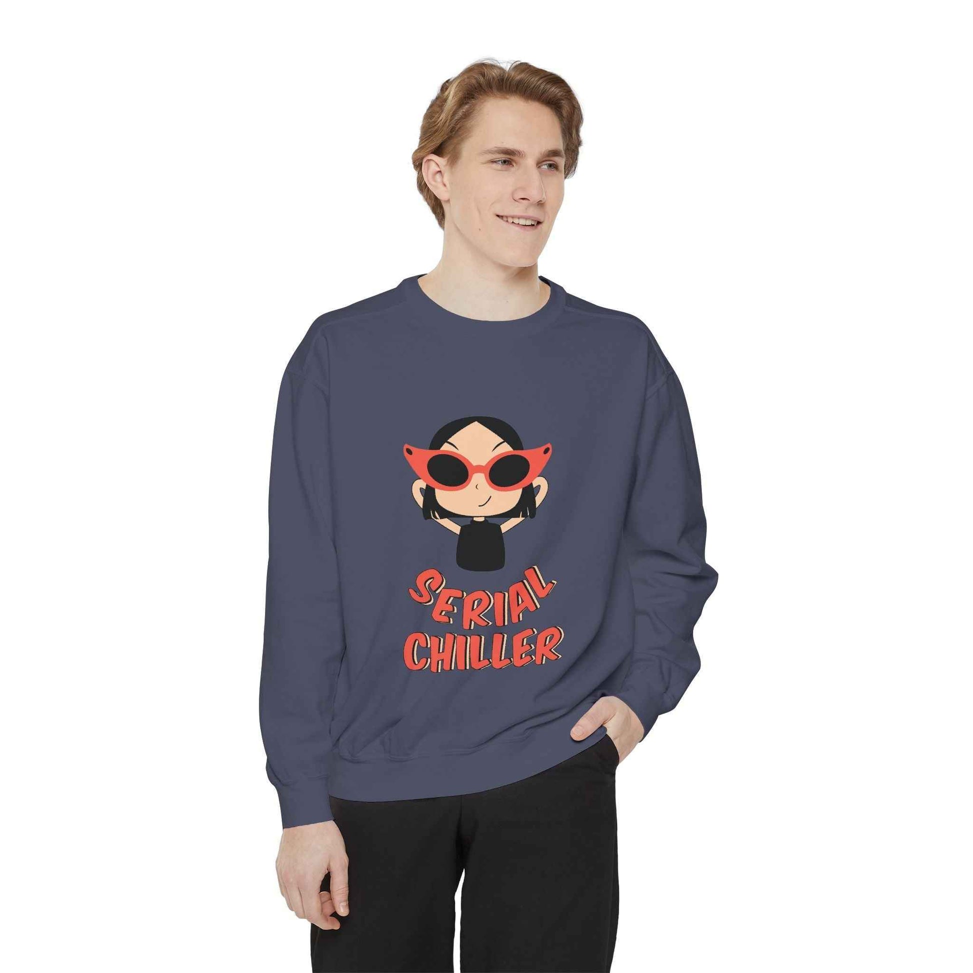 Serial Chiller Unisex Garment-Dyed Sweatshirt, Cozy Casual Wear, Gift for Relaxed Vibes, Cute Lounge Sweatshirt, Streetwear Style, [...]