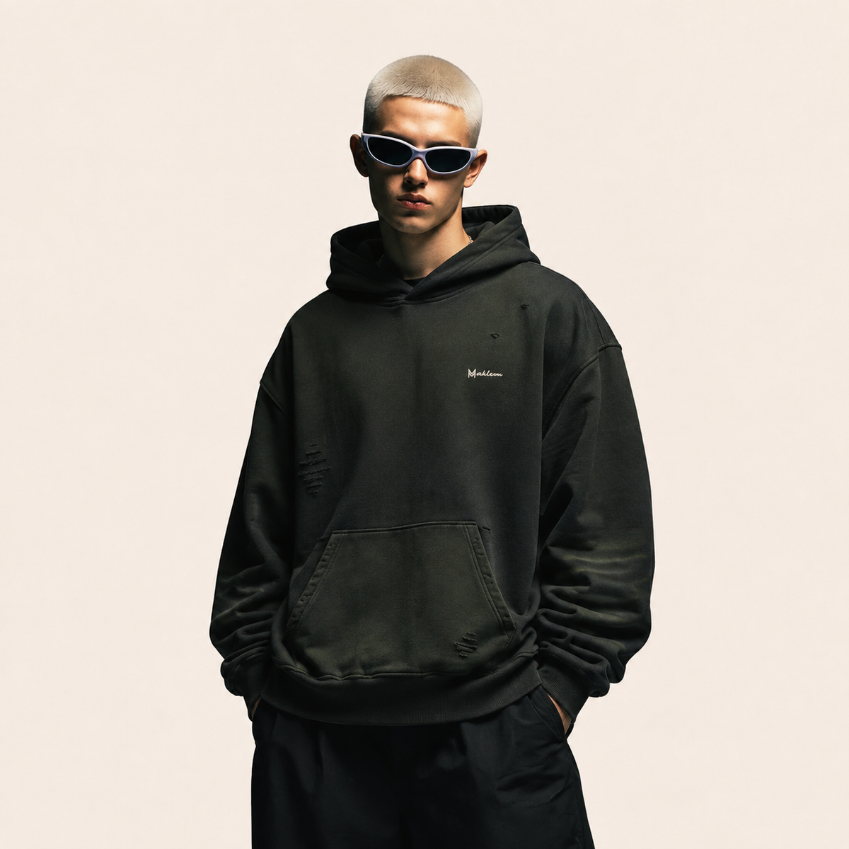 Maklenn 400+ GSM heavyweight drop-shoulder oversized streetwear hoodie